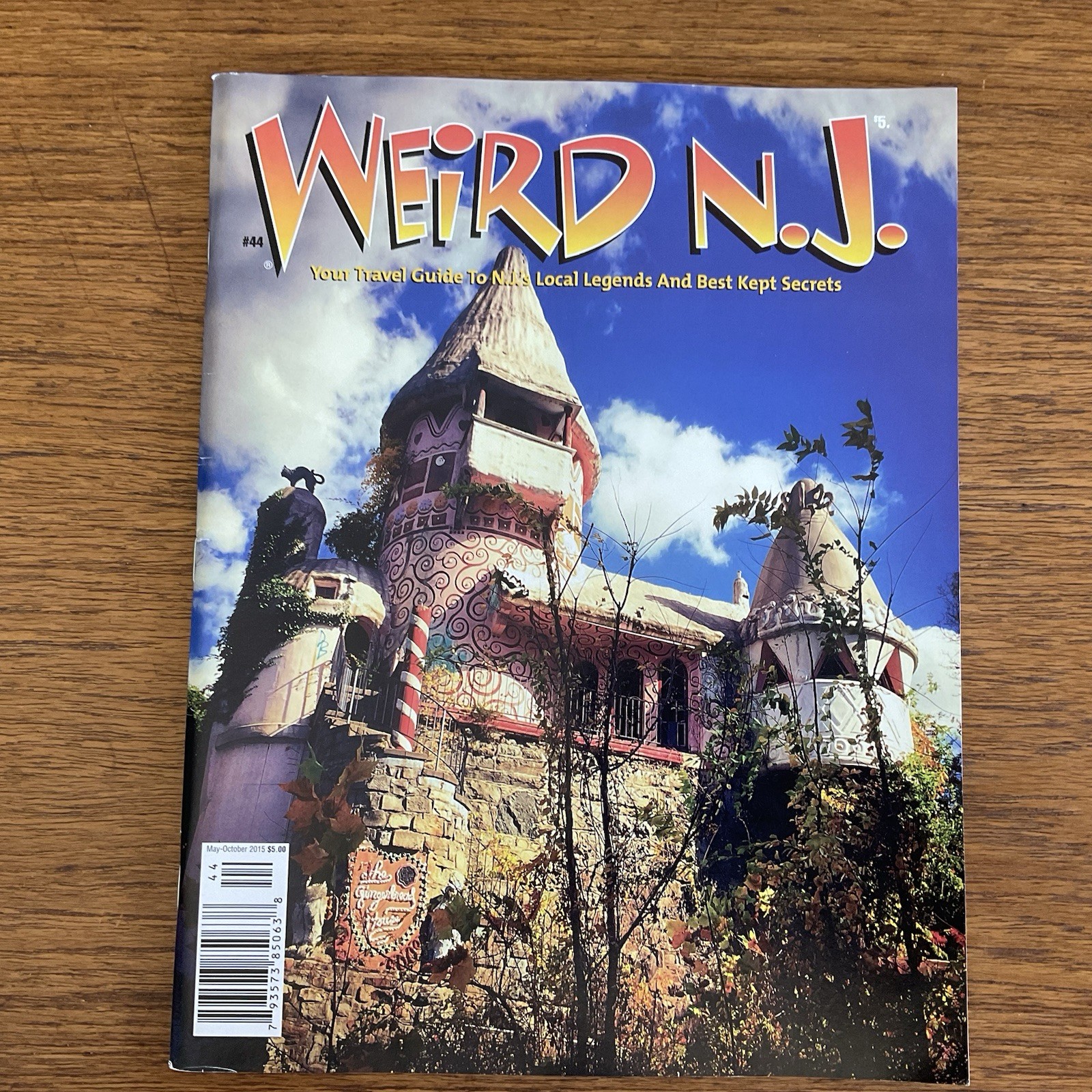 Weird NJ magazine~issue #44~2015~Gingerbread House~Blue Comet train~Moon Motel