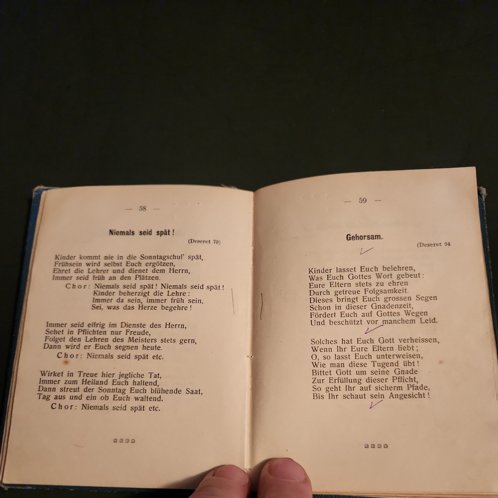 1912 DESERET SONNTAGSSCHUL-LIEDER, (RARE) German Song Book, L.D.S pocket Size Hc
