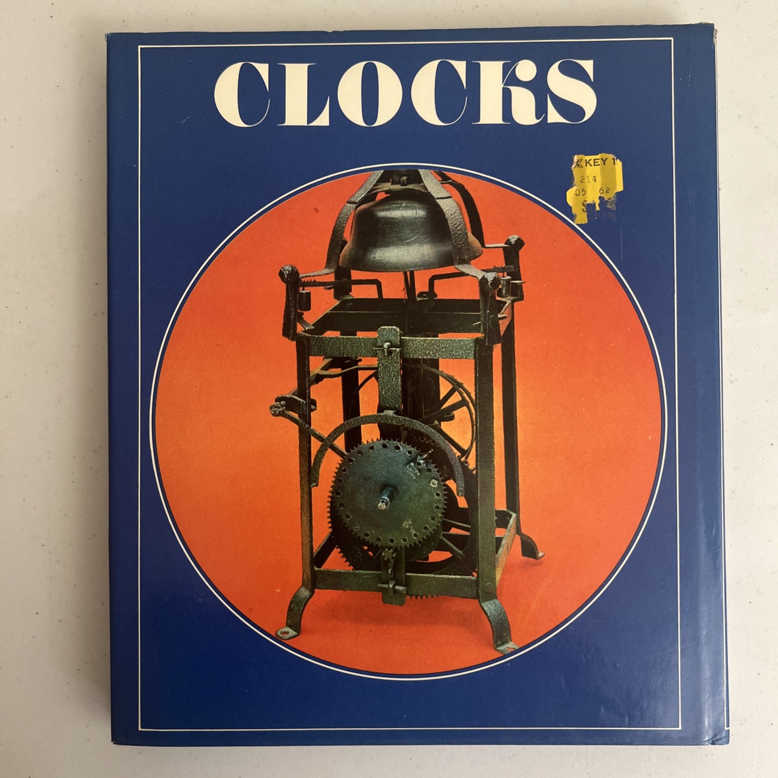 CLOCKS Simon Fleet 136 illustrations 96 pages BEAUTIFUL OLD CLOCKS color & b/w