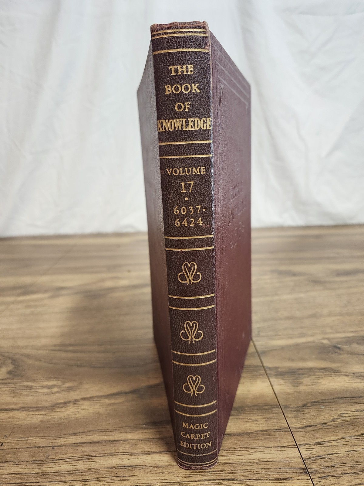 The Book Of Knowledge Volume 17 Magic Carpet Edition 1953 Grolier Society