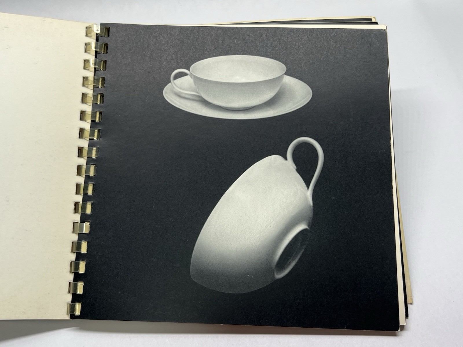 THE DESIGN COLLECTION SELECTED OBJECTS MUSEUM OF MODERN ART BOOK 1970