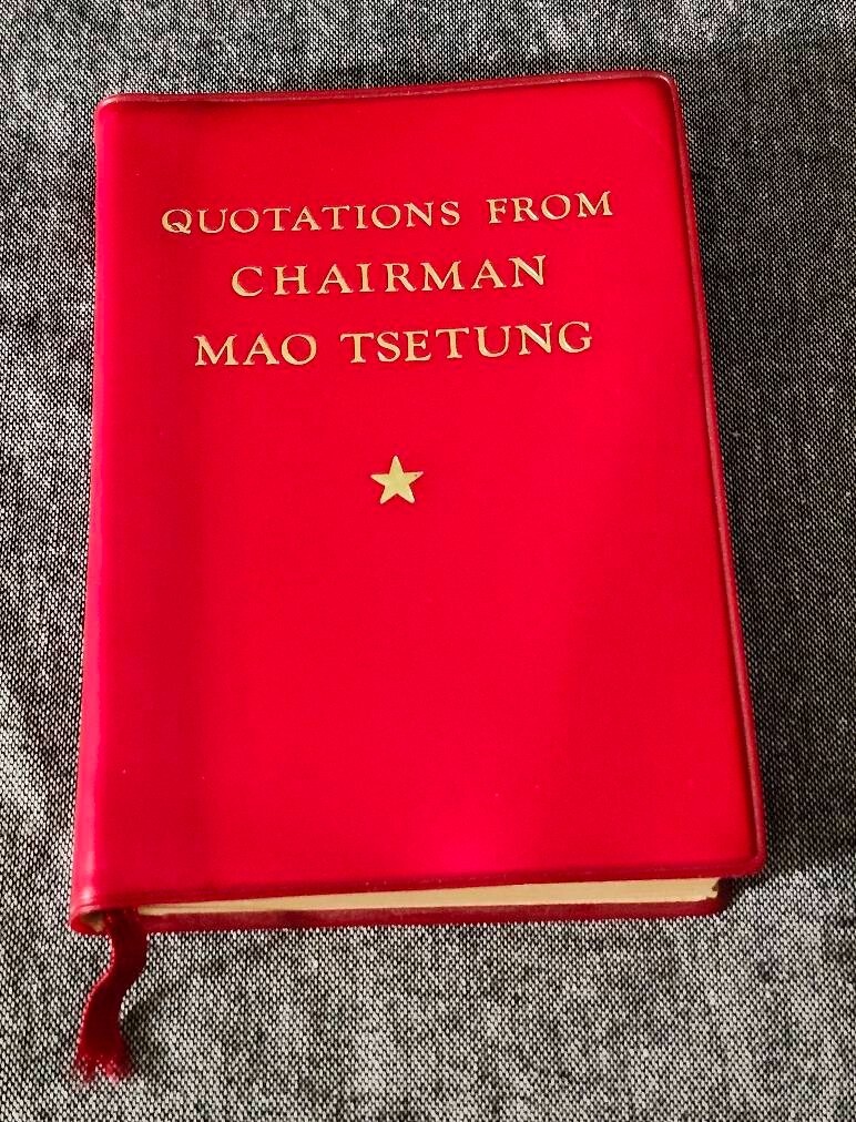 Quotations From Chairman Mao TSETUNG Foreign Language Press 1972 Little Red Book
