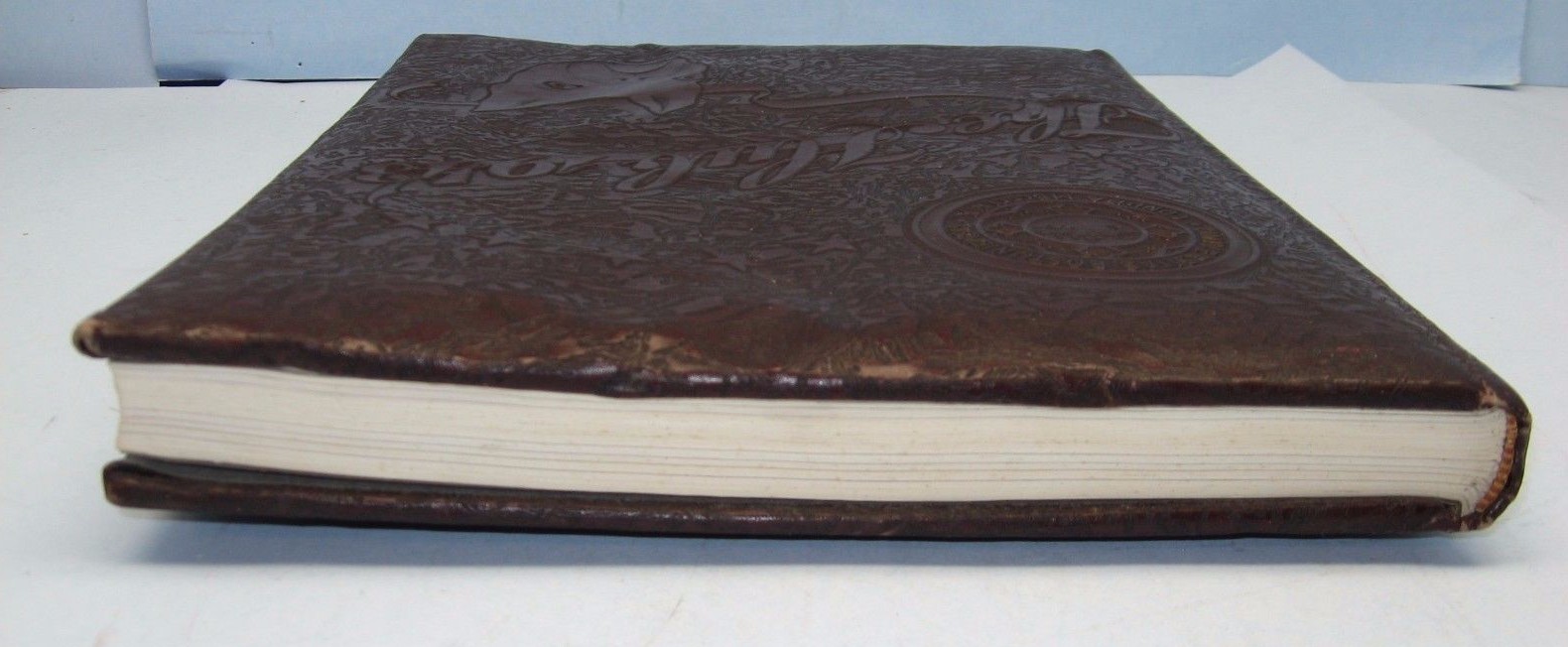 1943 Hub, Boston University, Boston, Massachusetts Yearbook