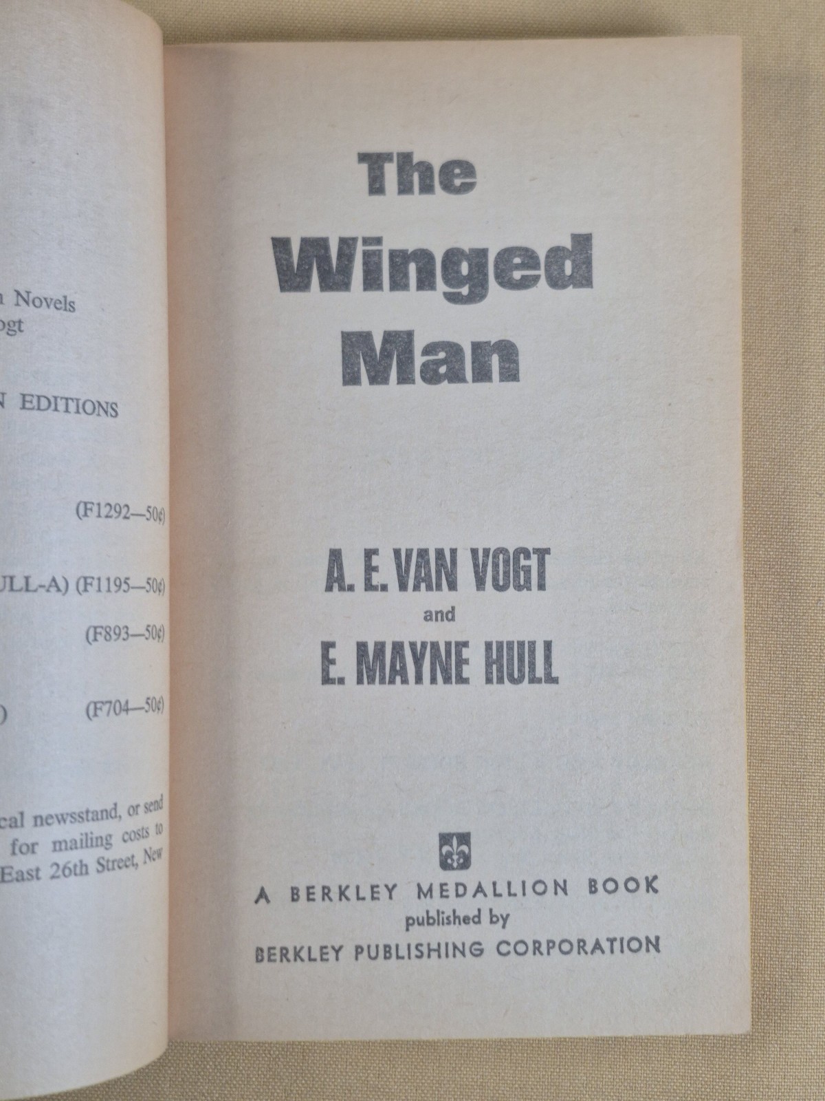 The Winged Man – A.E. van Vogt & E. Mayne Hull – Berkley Mass Market Paperback