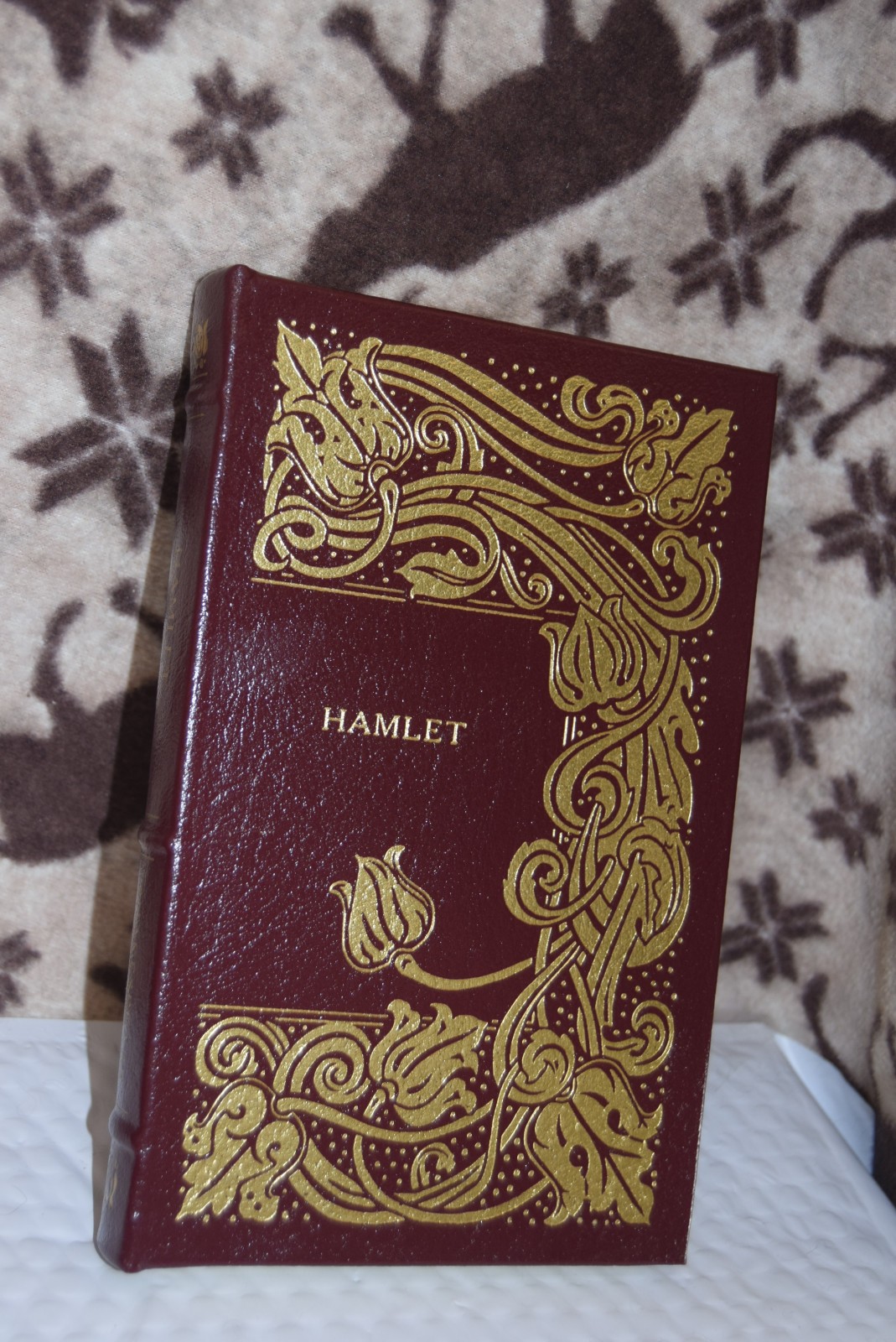 HAMLET BY WILLIAM SHAKESPEARE EASTON PRESS(2008)GENUINE LEATHER HARD COVER