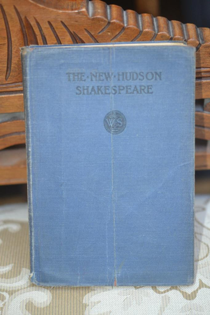 The Tragedy Of Hamlet The New Hudson Shakespeare1909 HC Antique Book