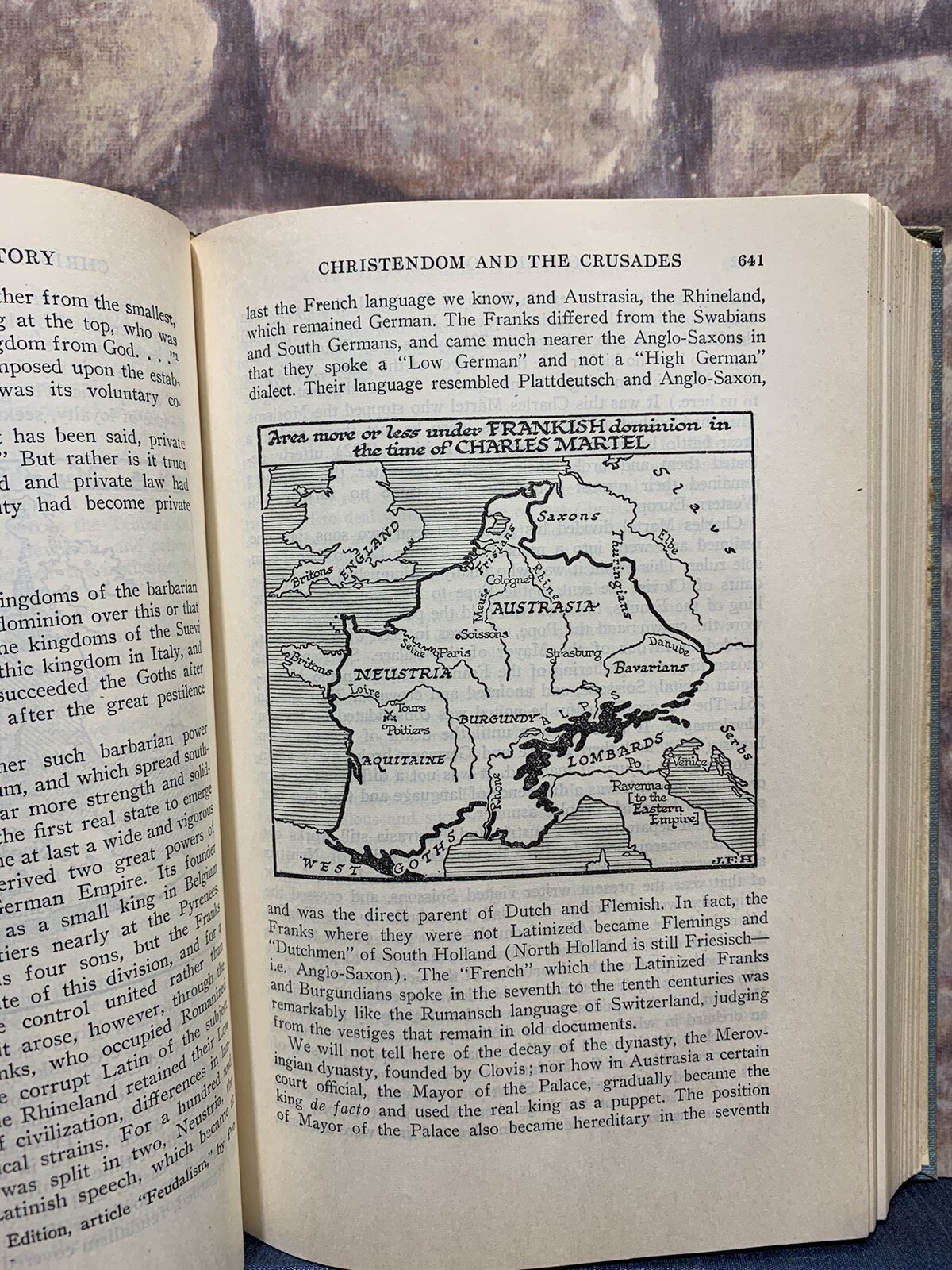 The Outline of History H.G. Wells 1949 Garden City HC Vintage History Book