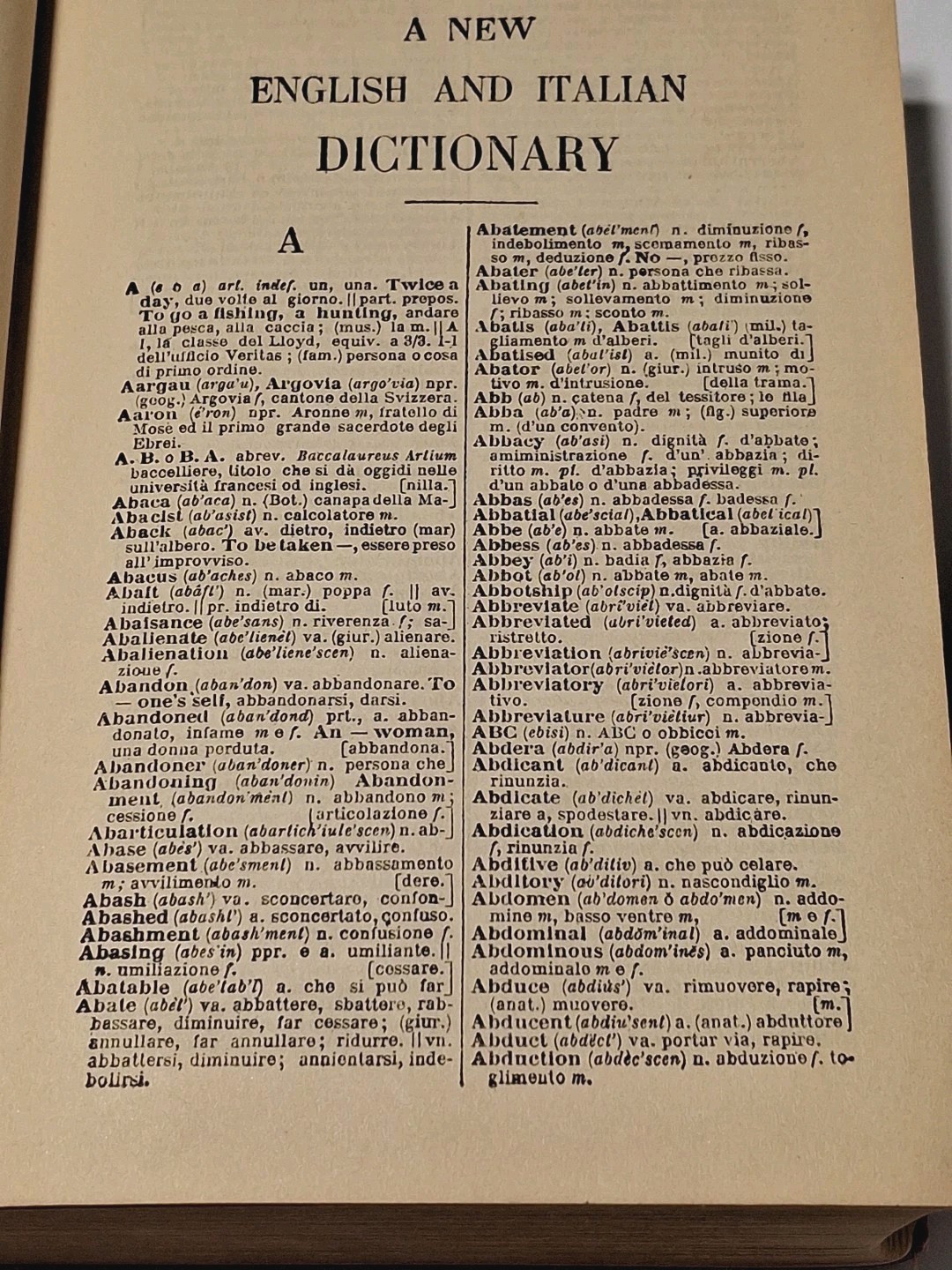 1908 McLAUGHLIN A NEW PRONOUNCING DICTIONARY ITALIAN & ENGLISH LANGUAGES HC Book