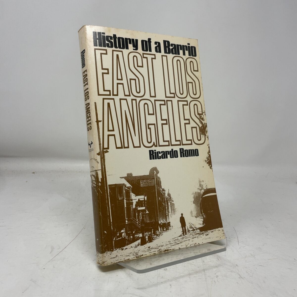 East Los Angeles by Ricardo Romo PB First Thus Very Good 1983