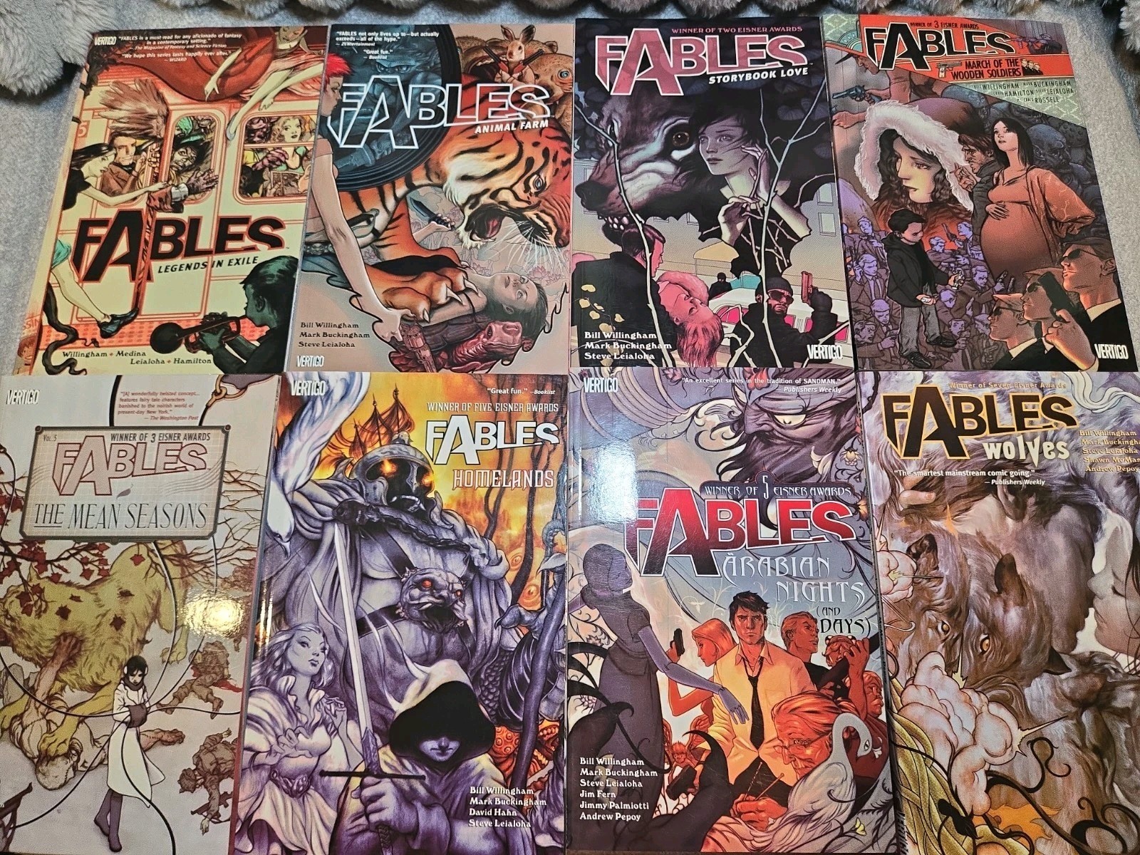 FABLES Graphic Novel TPB Complete Set Vol 1-22 DC/Vertigo Comics + 1 Bonus Books