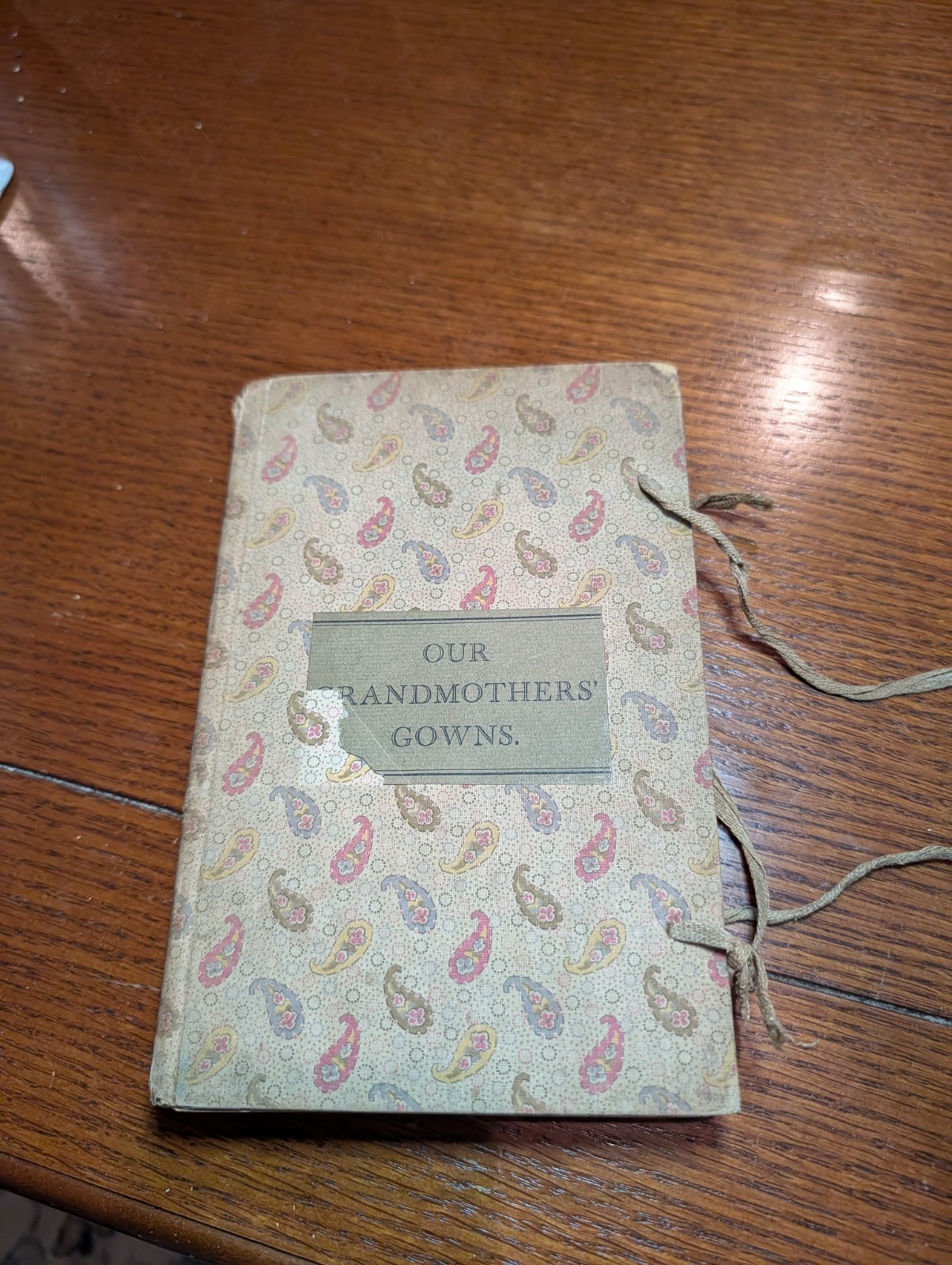 Our Grandmothers‘ Gowns Handcolor Victorian Fashion Plate Portfolio Field & Tuer