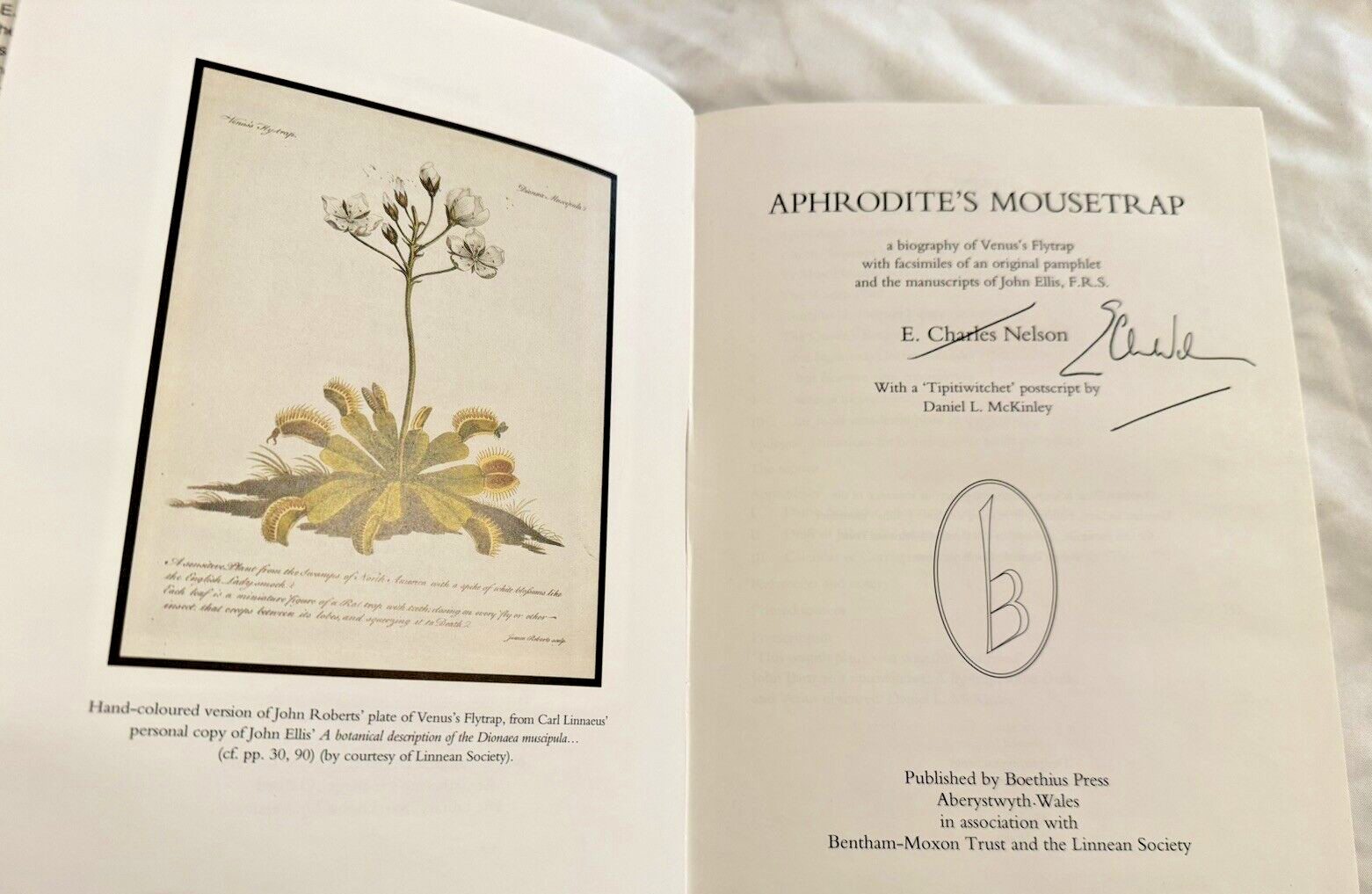 RARE Venus’s Flytrap E Charles Nelson SIGNED 1990 1st ED Botany Book HC DJ