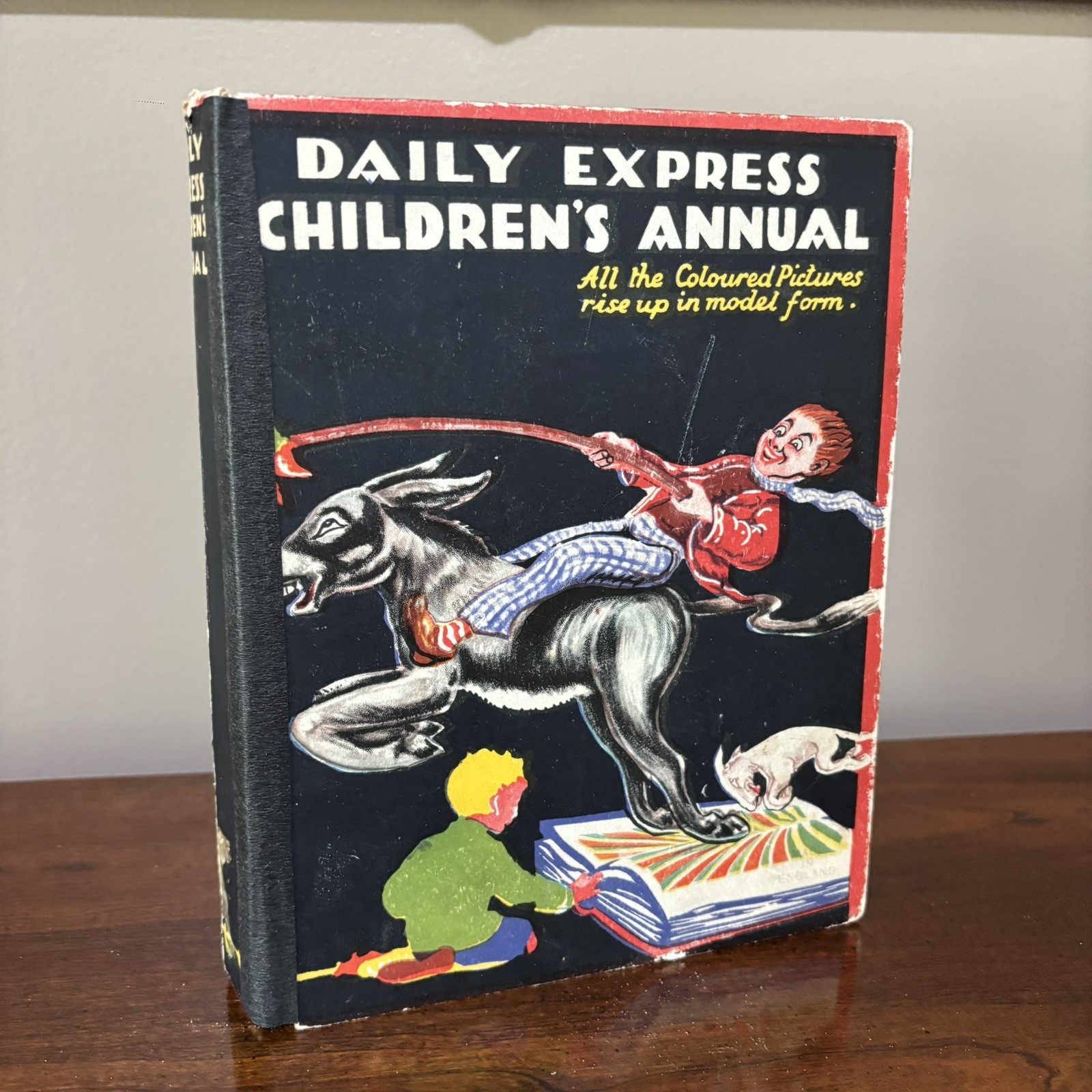 DAILY EXPRESS CHILDRENS ANNUAL NO.2 S Louis Giraud (editor) 1930 Pop-Up Book