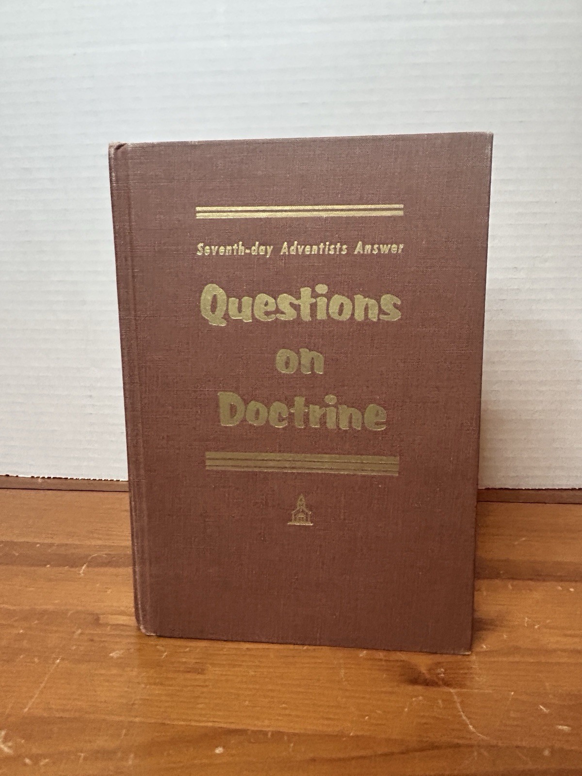 VINTAGE Seventh-day Adventists Answer QUESTIONS ON DOCTRINE 1957 First Edition