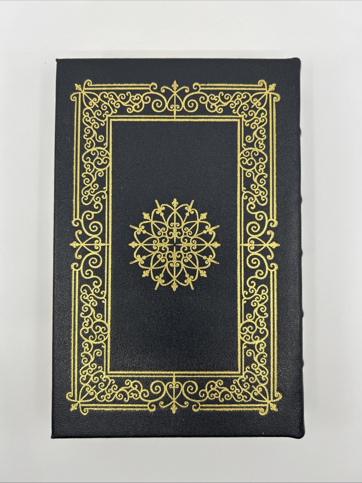 EASTON PRESS The Graveyard Book Neil Gaiman SIGNED Leather Fantasy Coming-of-Age