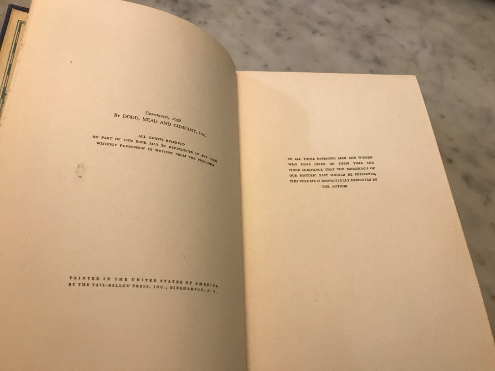 Old Williamsburg by William Oliver Stevens – 1938 Hardcover. Virginia