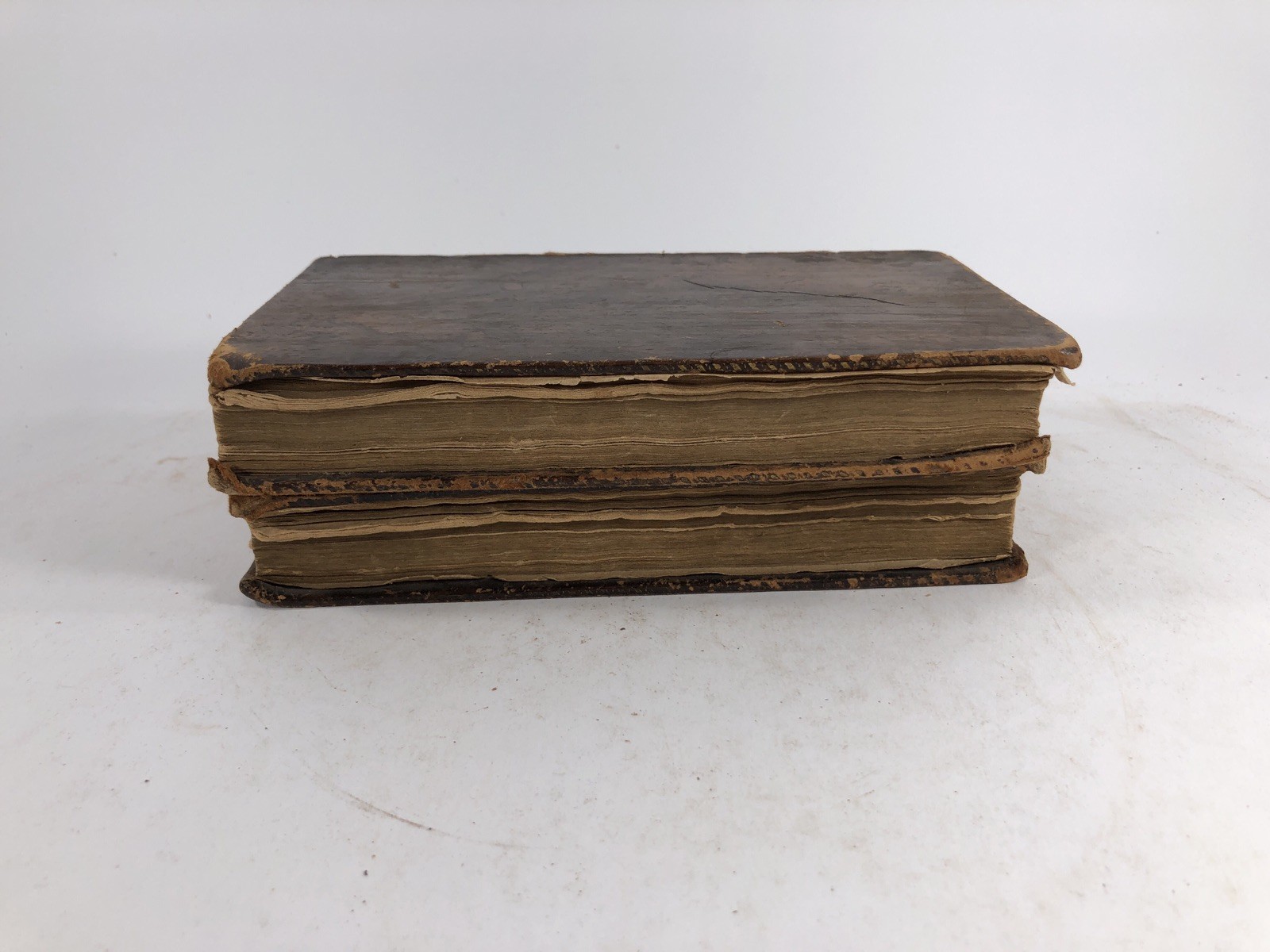 Life of Robinson Crusoe in 2 Volumes 1791 HC Antique Books SEE DESCRIPTION