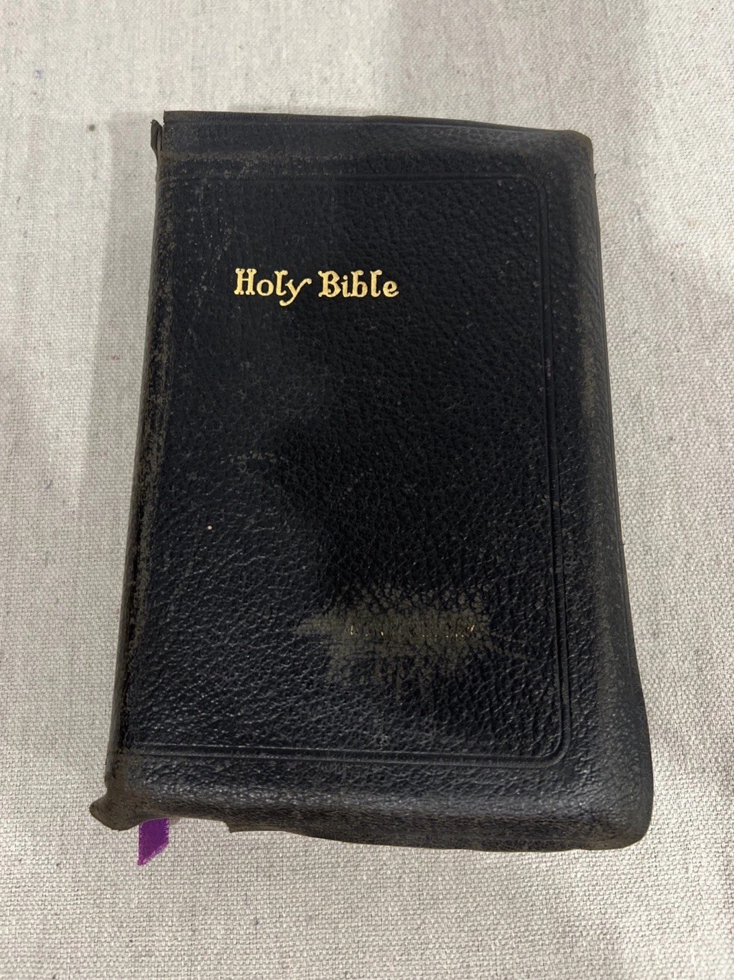 Vintage Bible The National Bible Press Philadelphia KJV Genuine Leather?