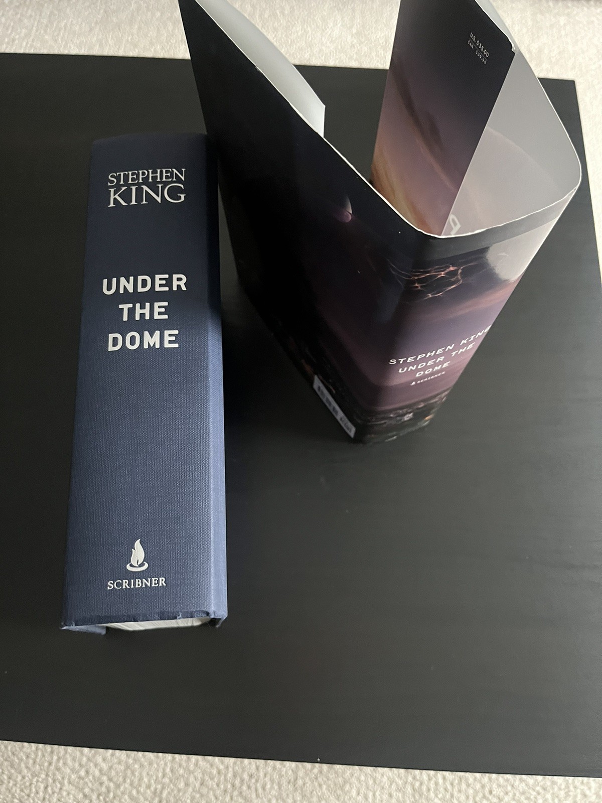 UNDER THE DOME, Stephen King, First Edition. First printing NEW