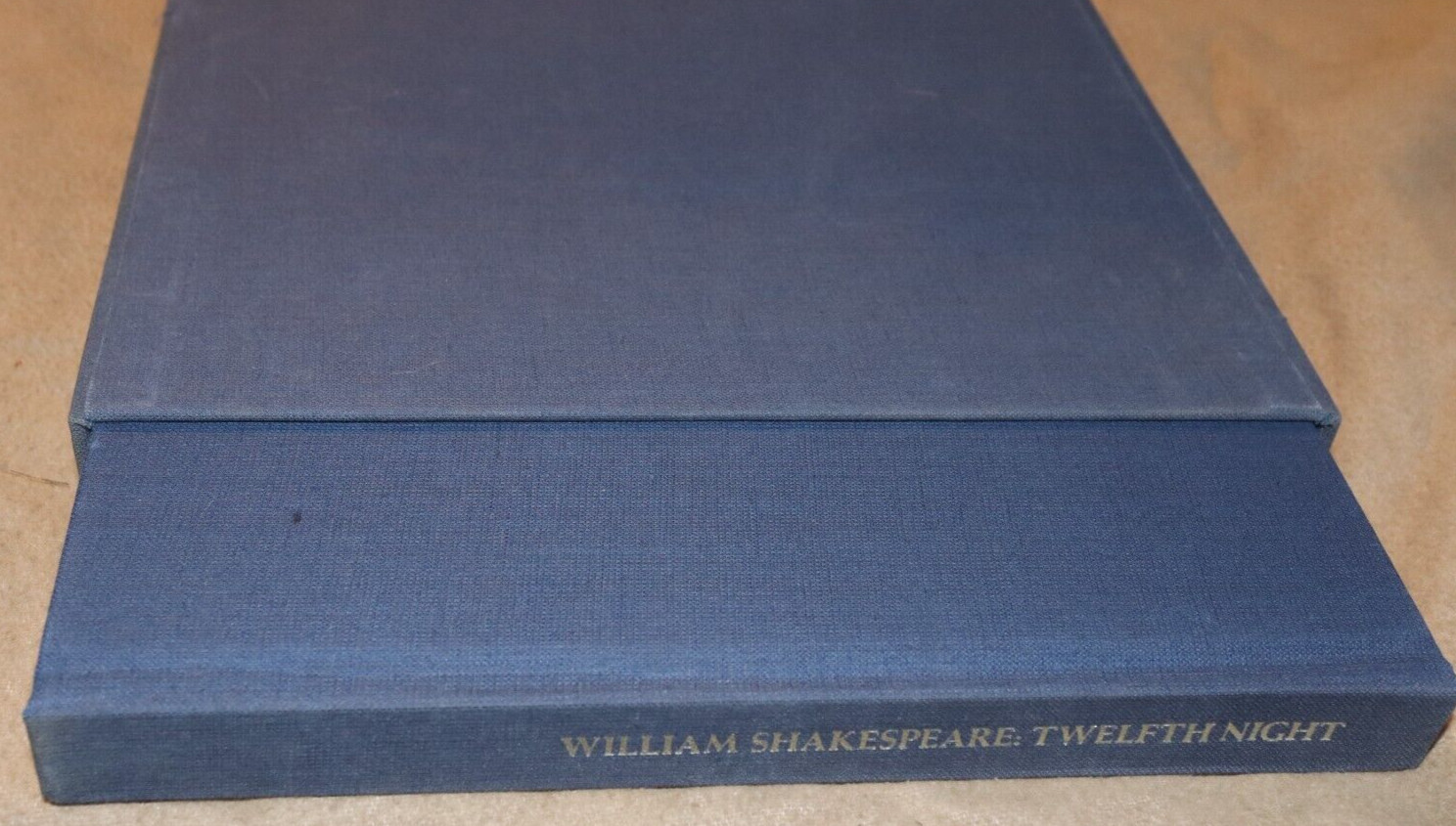 TWELFTH NIGHT William Shakespeare HC/SC 1983 ILLUS Isadore Seltzer