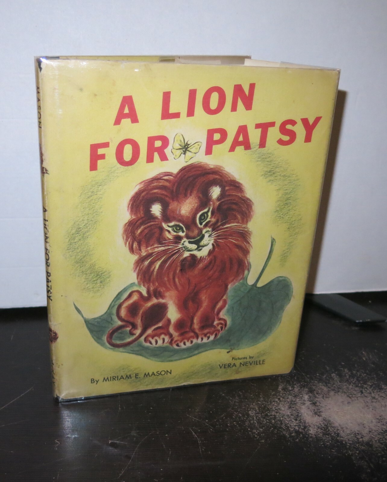 A Lion for Patsy 1947 HB/DJ Illustrated by Vera Neville Scarce Lion Book