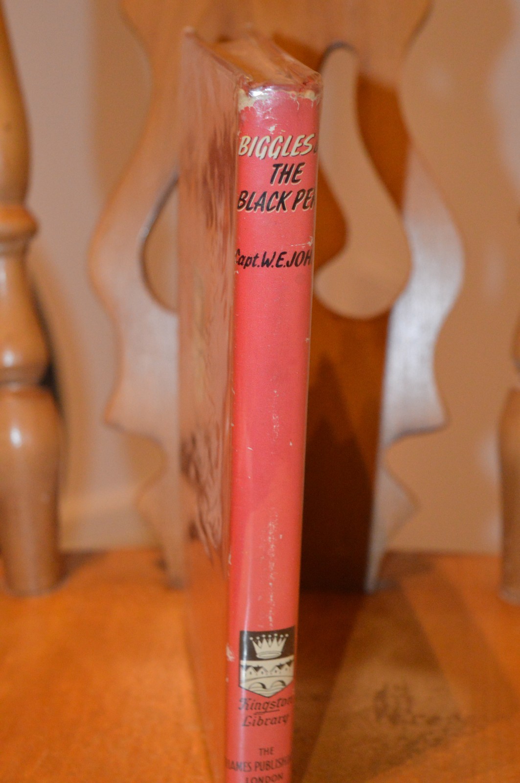 Biggles and The Black Peril: Capt. W.E. Johns: Thames Publishing: 1st Ed: Good