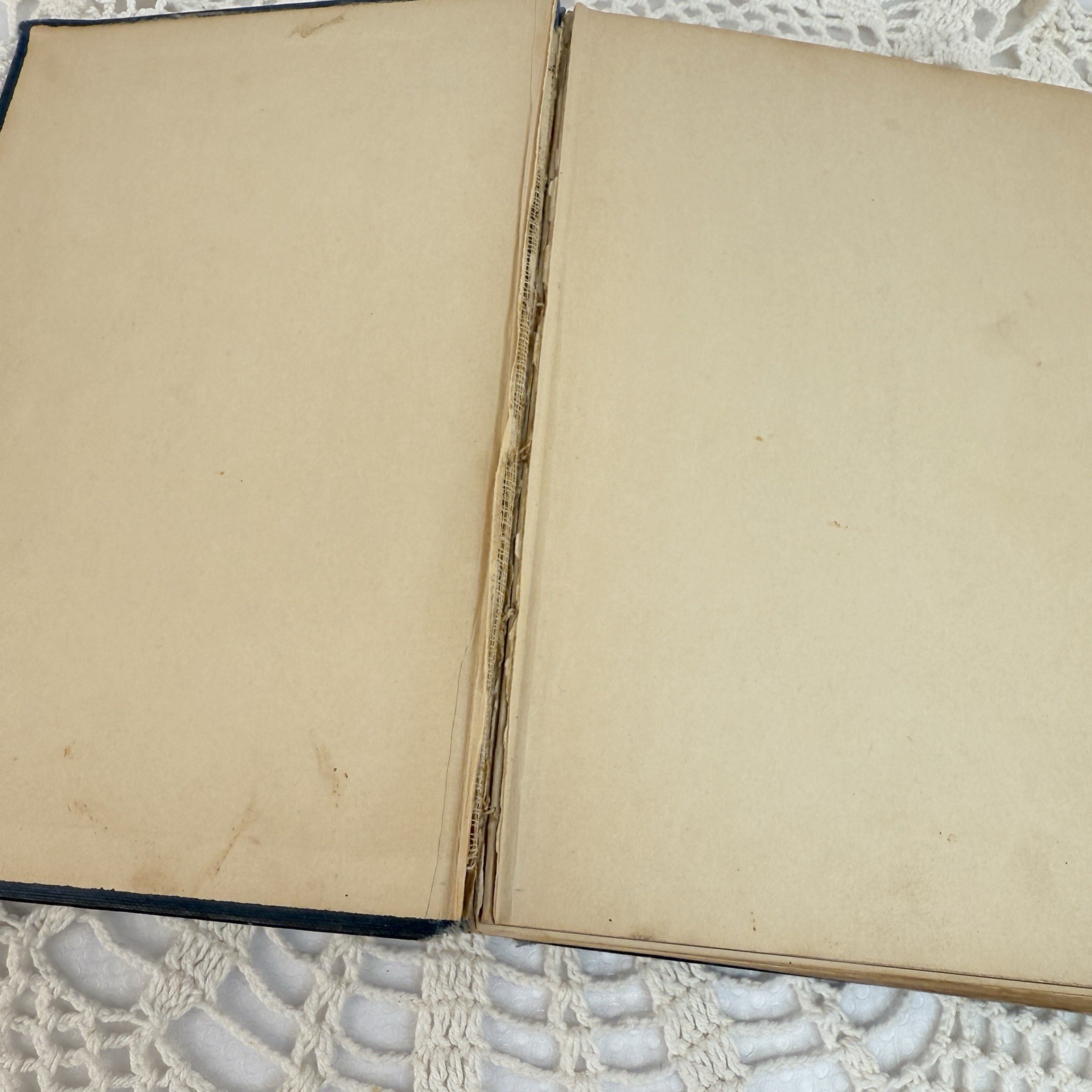 Antique Book Hurlbut’s Story of the Bible Self-Pronouncing Illust w/Color Plates