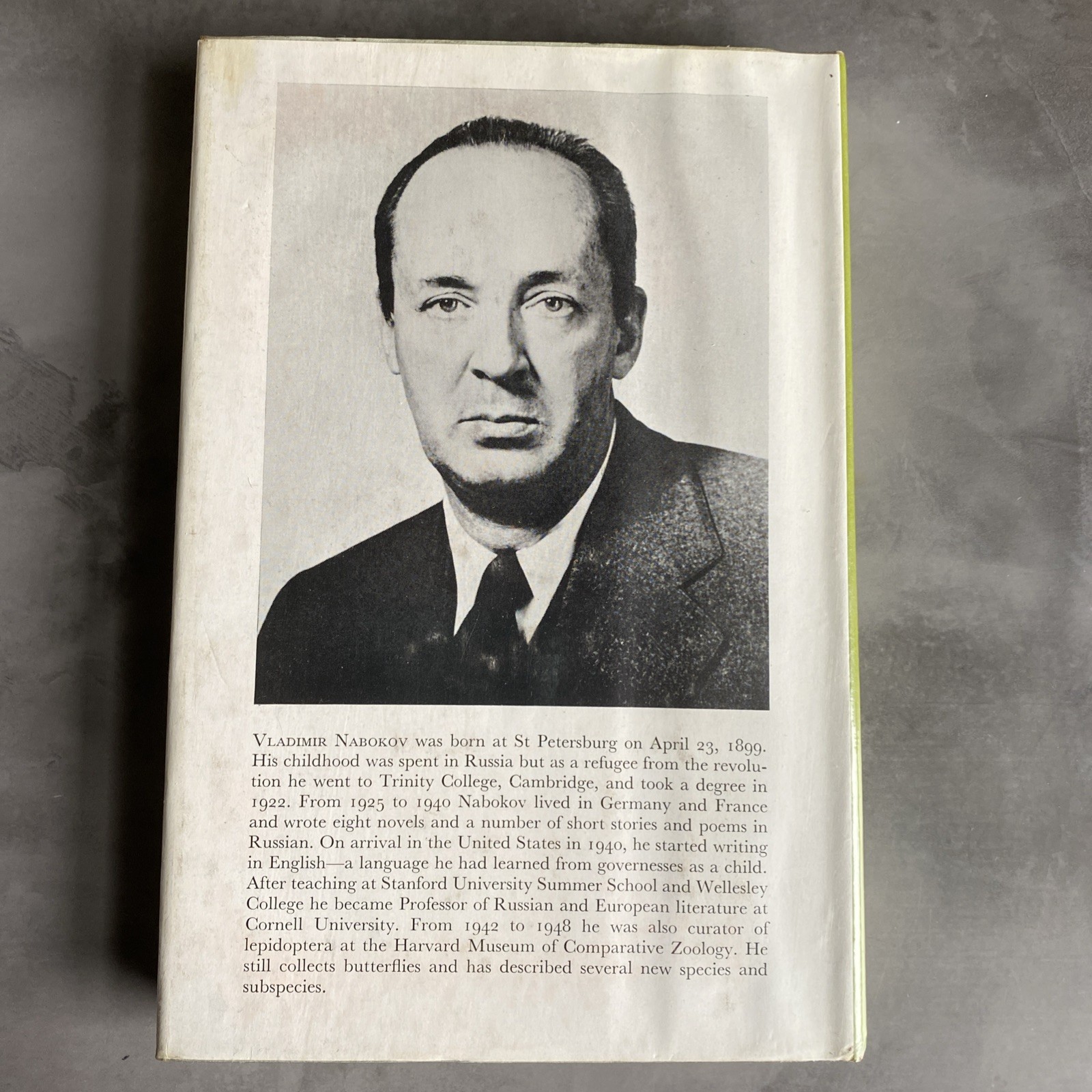 Vladimir NABOKOV – Invitation to a Beheading – UK 1st 1960 Weidenfeld & Nicolson