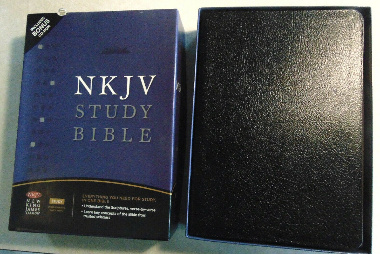 B6 Holy Study Bible KJV Still in Box with CD Rom Disc Thomas Nelson 2nd edition