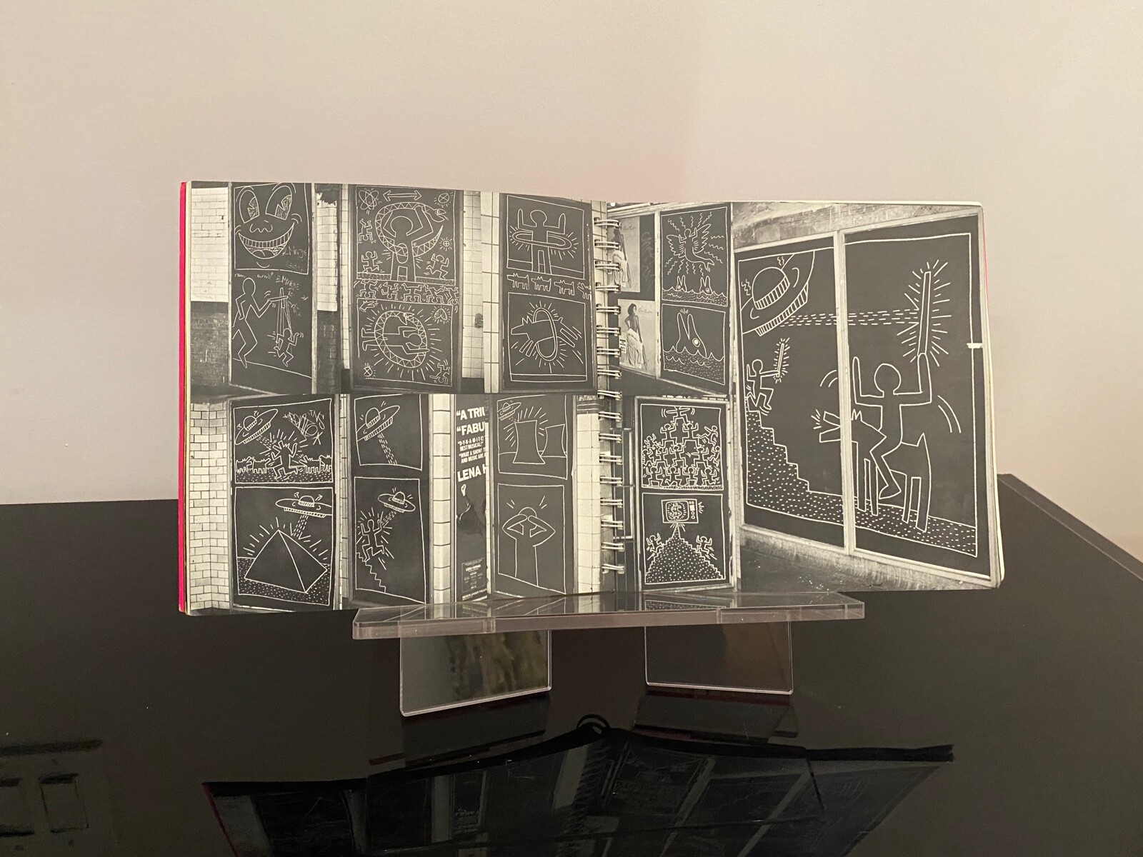 Keith Haring Tony Shafrazi gallery 1982 Limited 2000 copies 1st edition