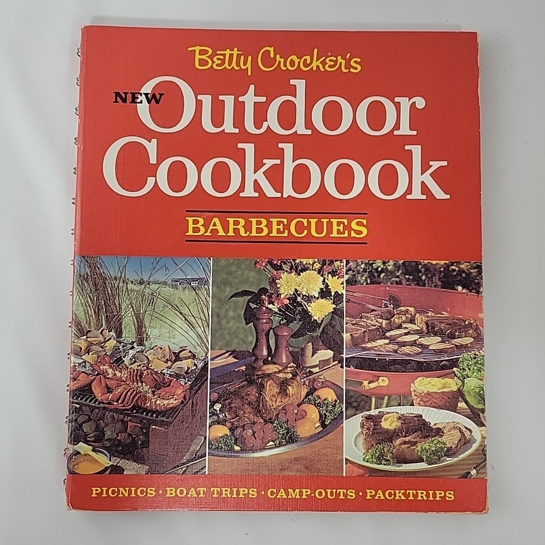 Vintage Betty Crocker First Edition, 1st Printing, 1967 Outdoor Cooking BBQ