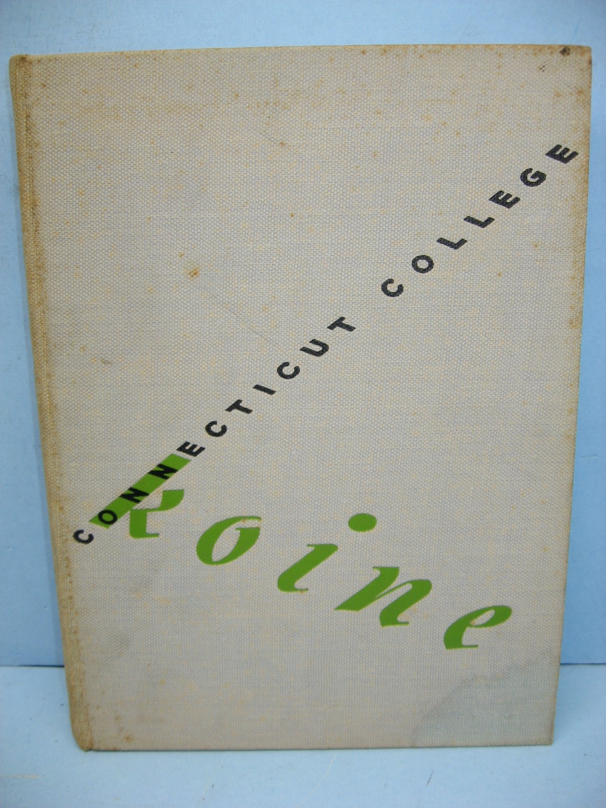1943 Koine, Connecticut College, New London, Connecticut Yearbook