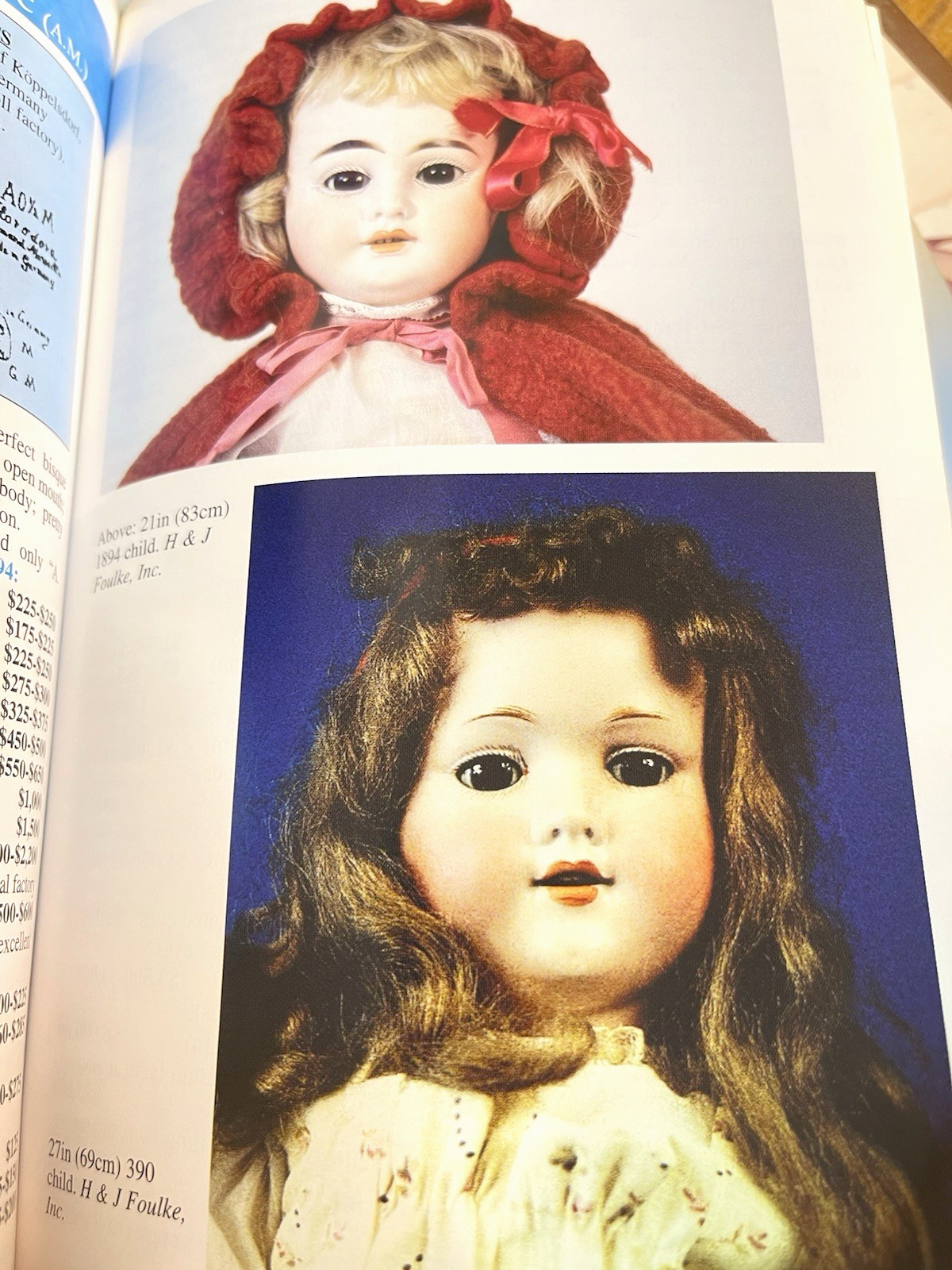 16th Blue Book Dolls & Values Antique & Modern Jan Foulke Paperback 336 Pages