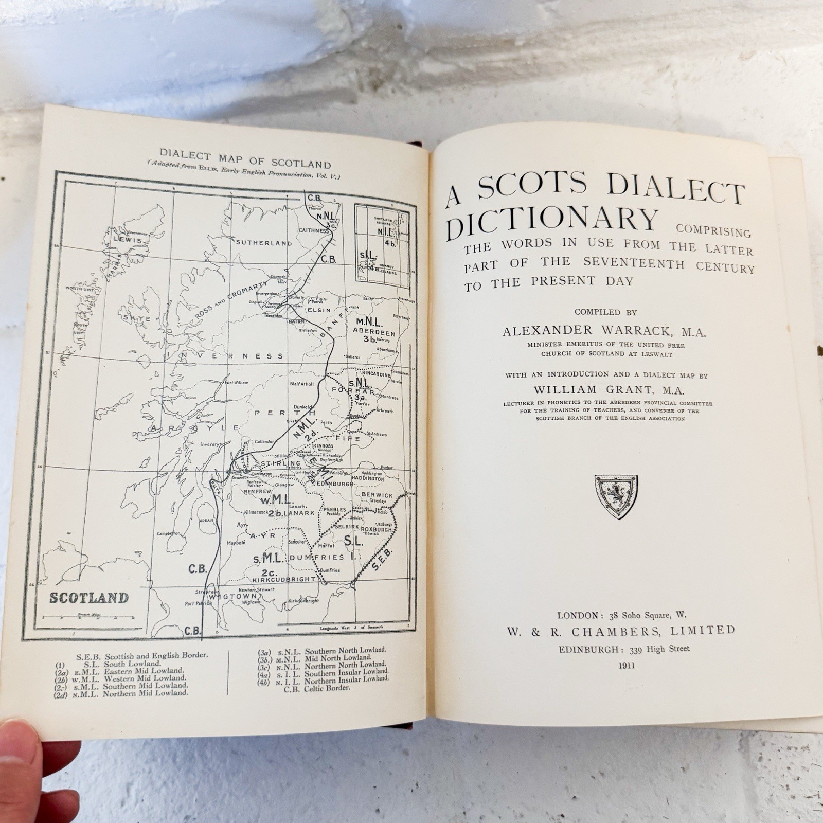 Antique 1911 Chambers’s Scots Dialect Dictionary A. Warrack Scotland Language HC