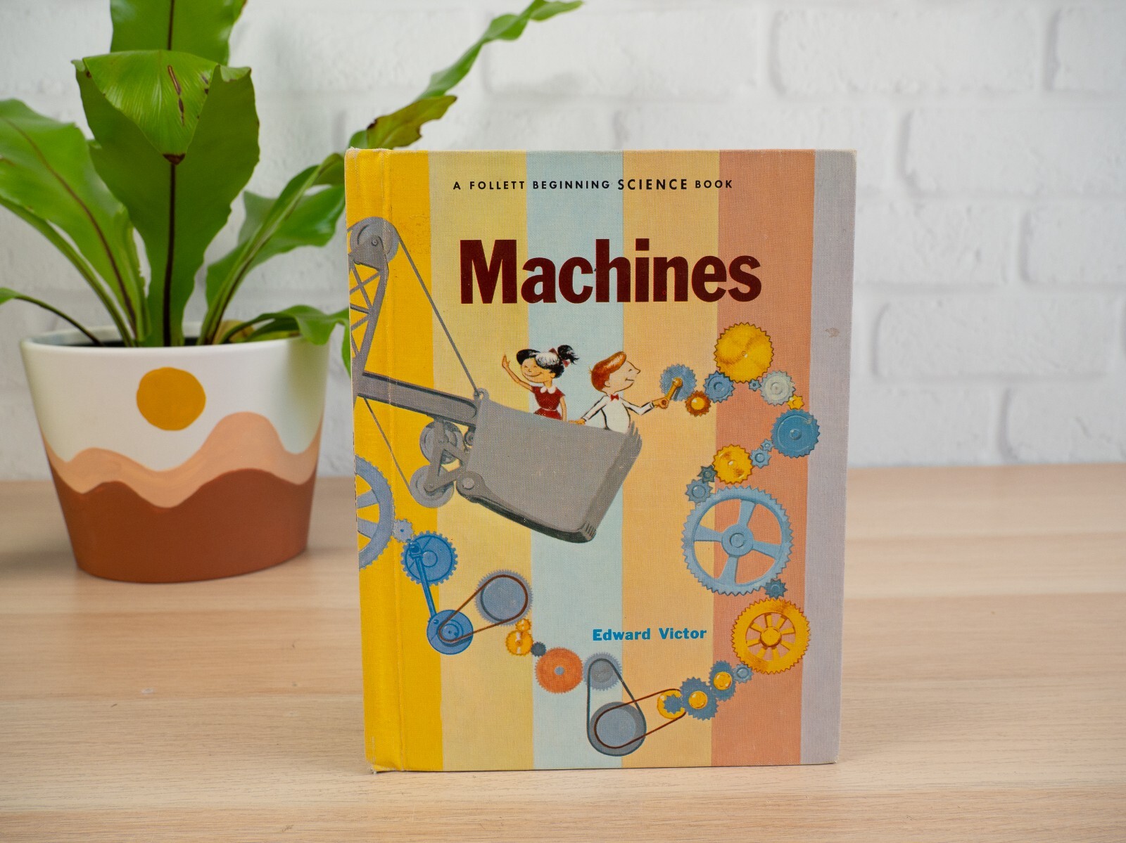 Machines HB hardback book Edward Victor Follett 1962 Beginning Science VINTAGE