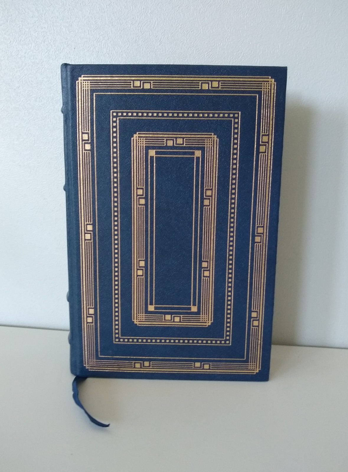 ROGER’S VERSION HARDCOVER JOHN UPDIKE FRANKLIN LIBRARY SIGNED FIRST EDITION ?