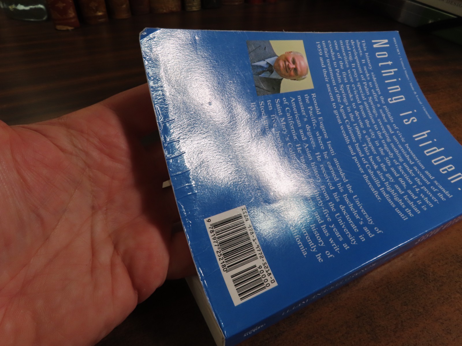 A Troubled Oasis Ronald Eugene Isetti 2022 PPB 9781977252180