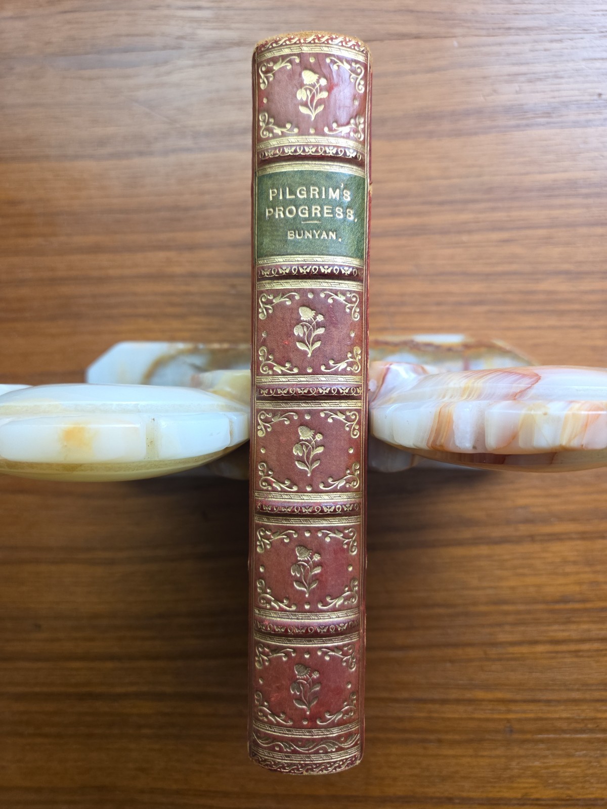 Beautiful Red Leather 1890 – The Pilgrim’s Progress – John Bunyan – Rare