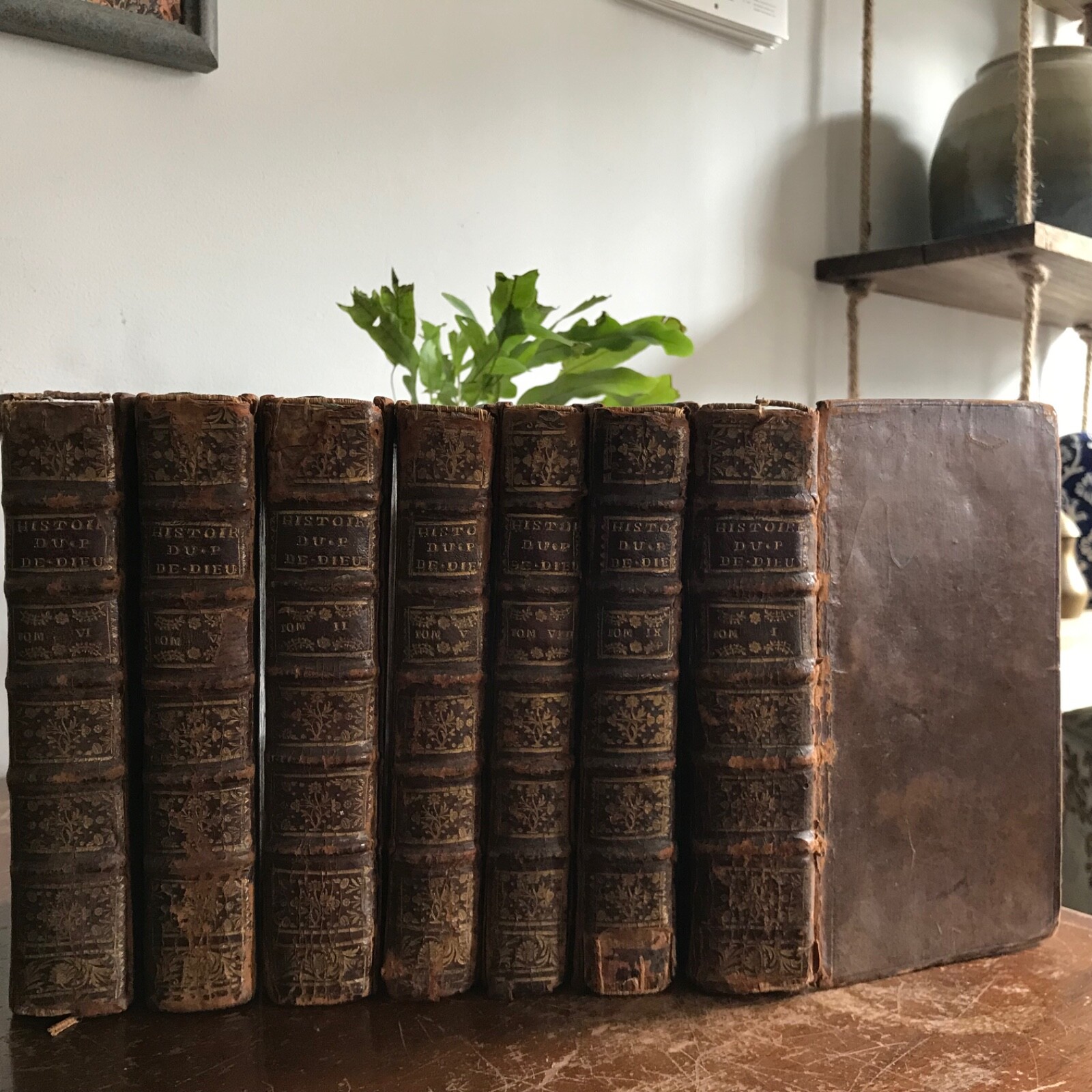 1740 Histoire du Peuple de Dieu in Seven Volumes – Full Leather