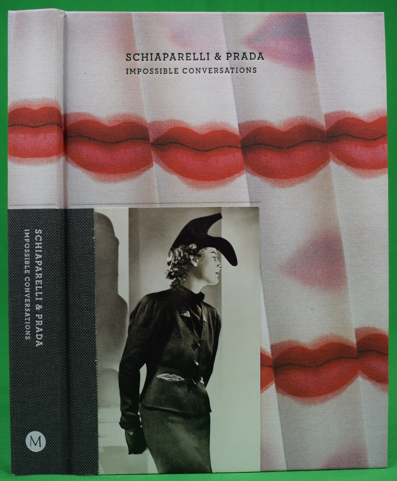 „Schiaparelli & Prada: Impossible Conversations“ 2012 KODA, Harold; BOLTON, Andr