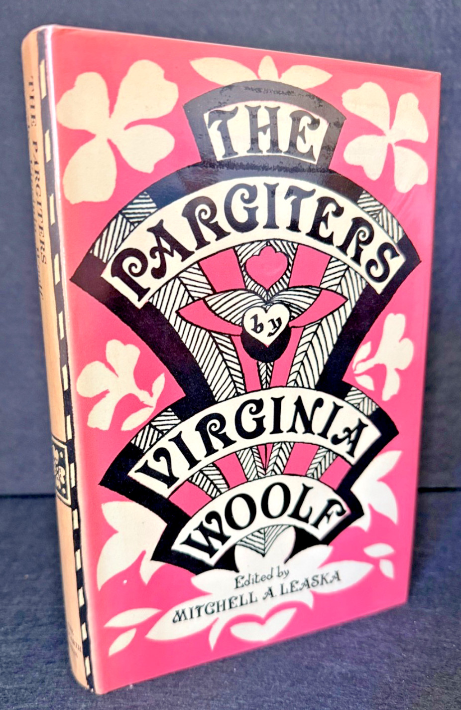 The Pargiters Virginia Woolf Hogarth Press 1978 Vanessa Bell DJ Clean FINE Copy