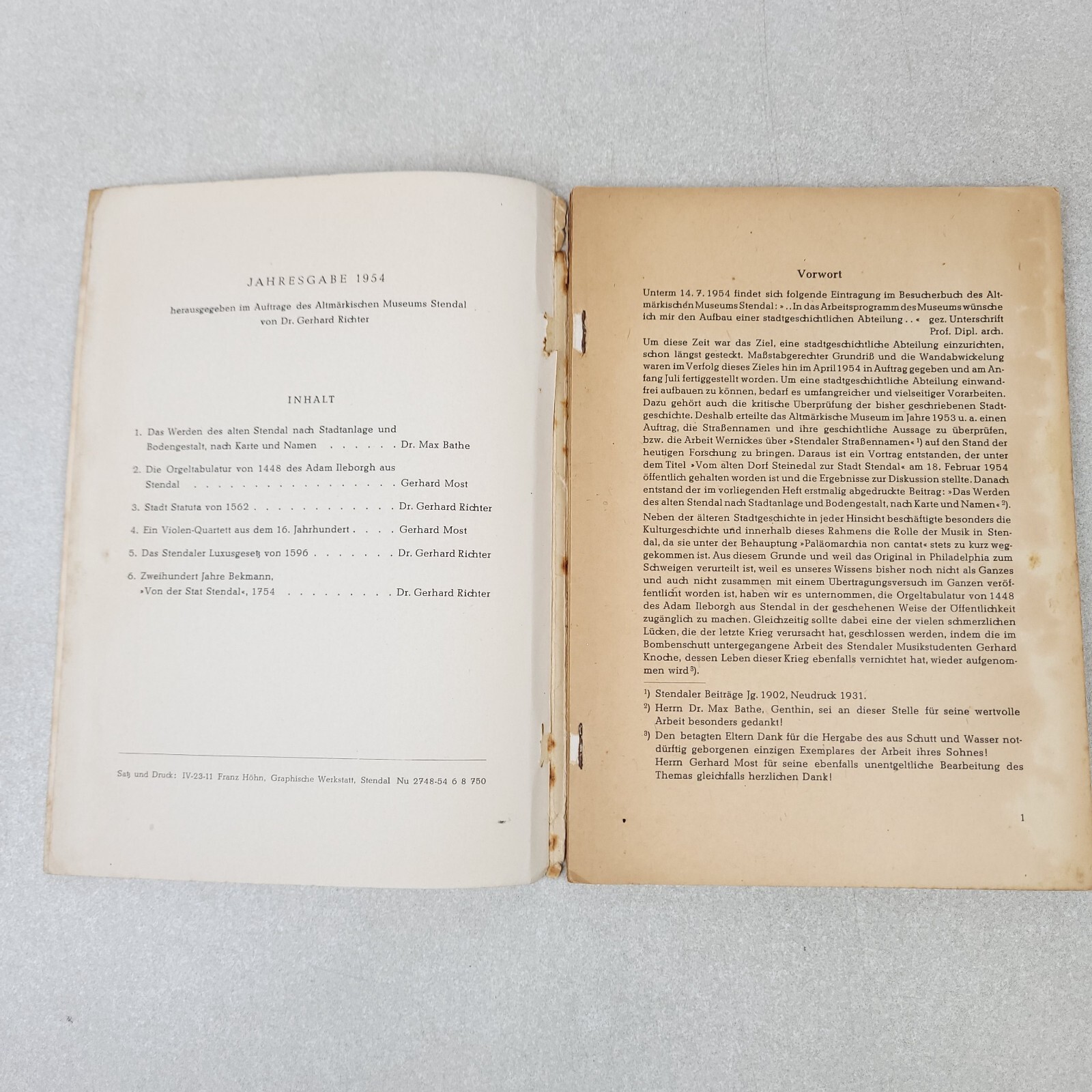 Lot of European Musicology Catalogues and Auction Guides on Rare Instruments