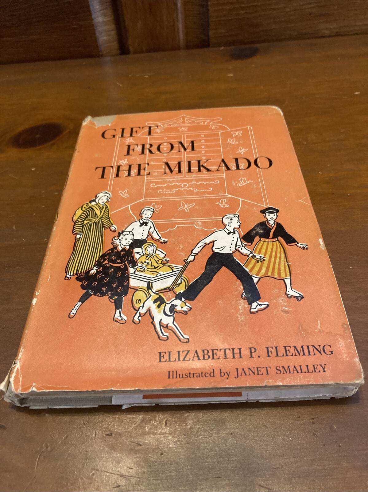 Gift From the Mikado by Elizabeth P. Fleming Janet Smalley HCDJ 1958