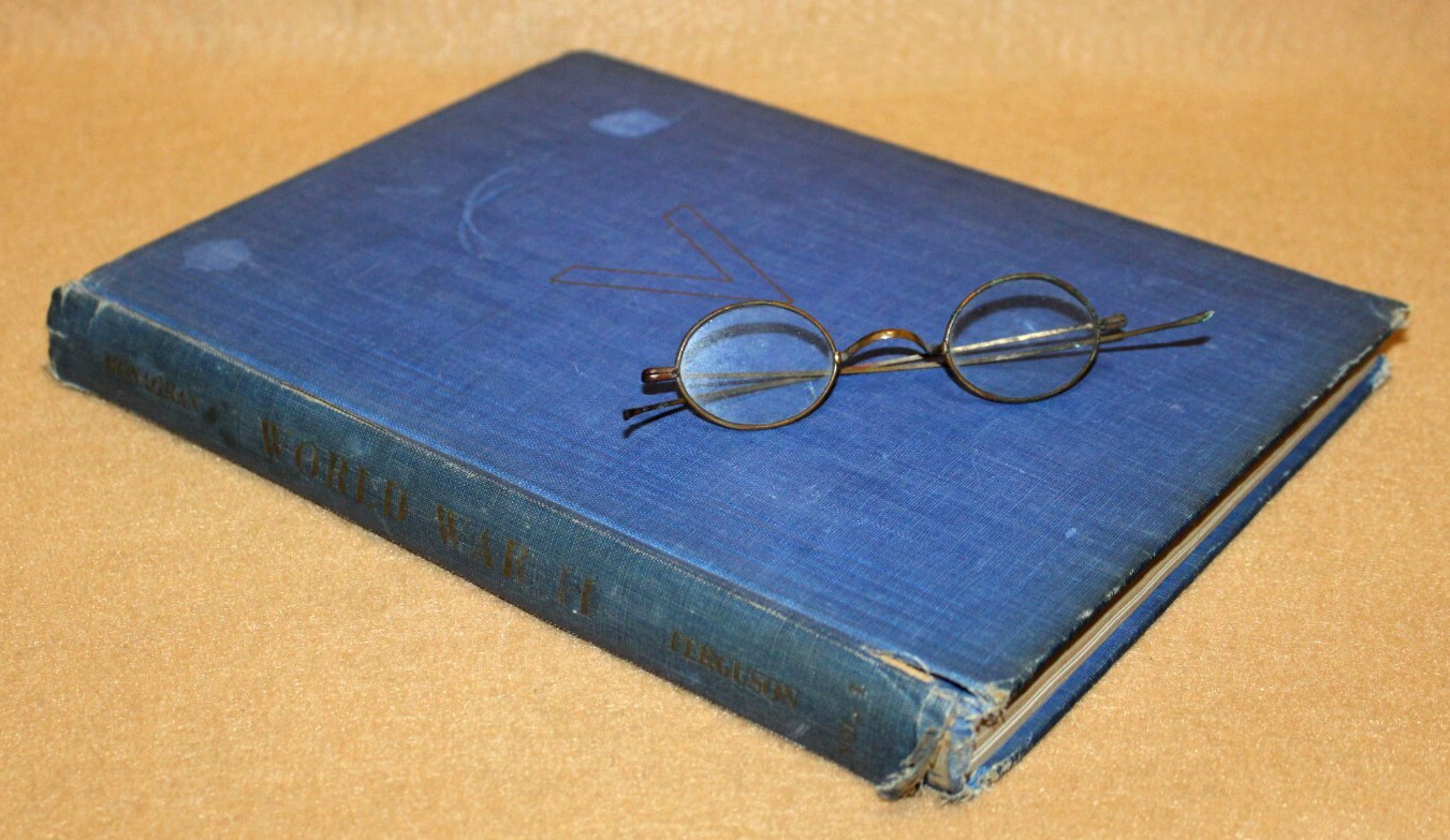 World War II An illustrated History by Frank Monanghan Volume 1 Copyright 1943