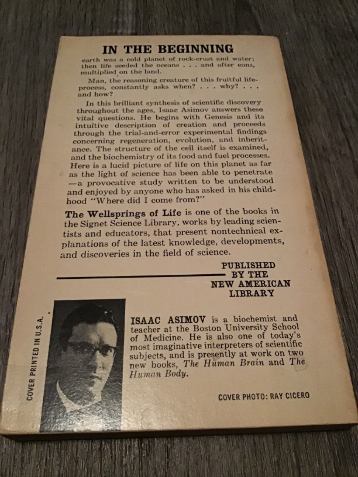 The Wellsprings of Life by Isaac Asimov Vintage Signet Science Library Paperback