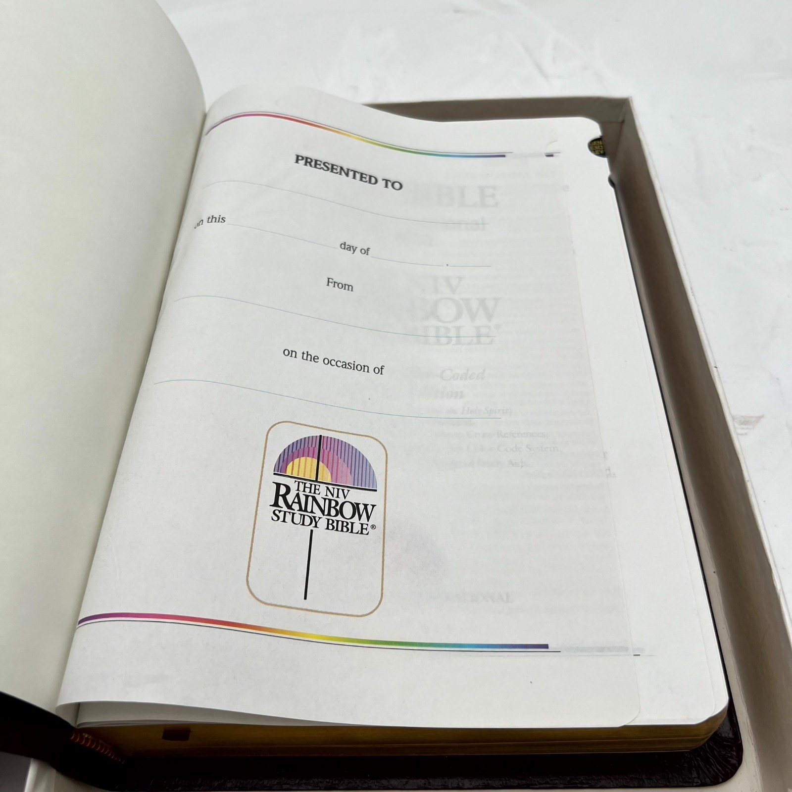 NIV Rainbow Study Bible Bold Line Edition New International Version w/ Box