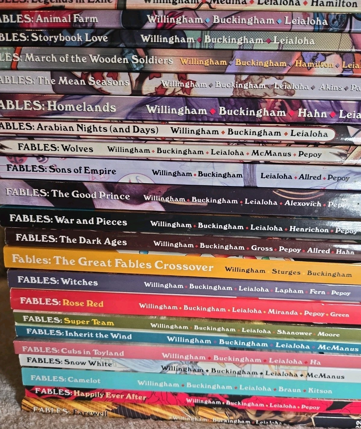 FABLES Graphic Novel TPB Complete Set Vol 1-22 DC/Vertigo Comics + 1 Bonus Books