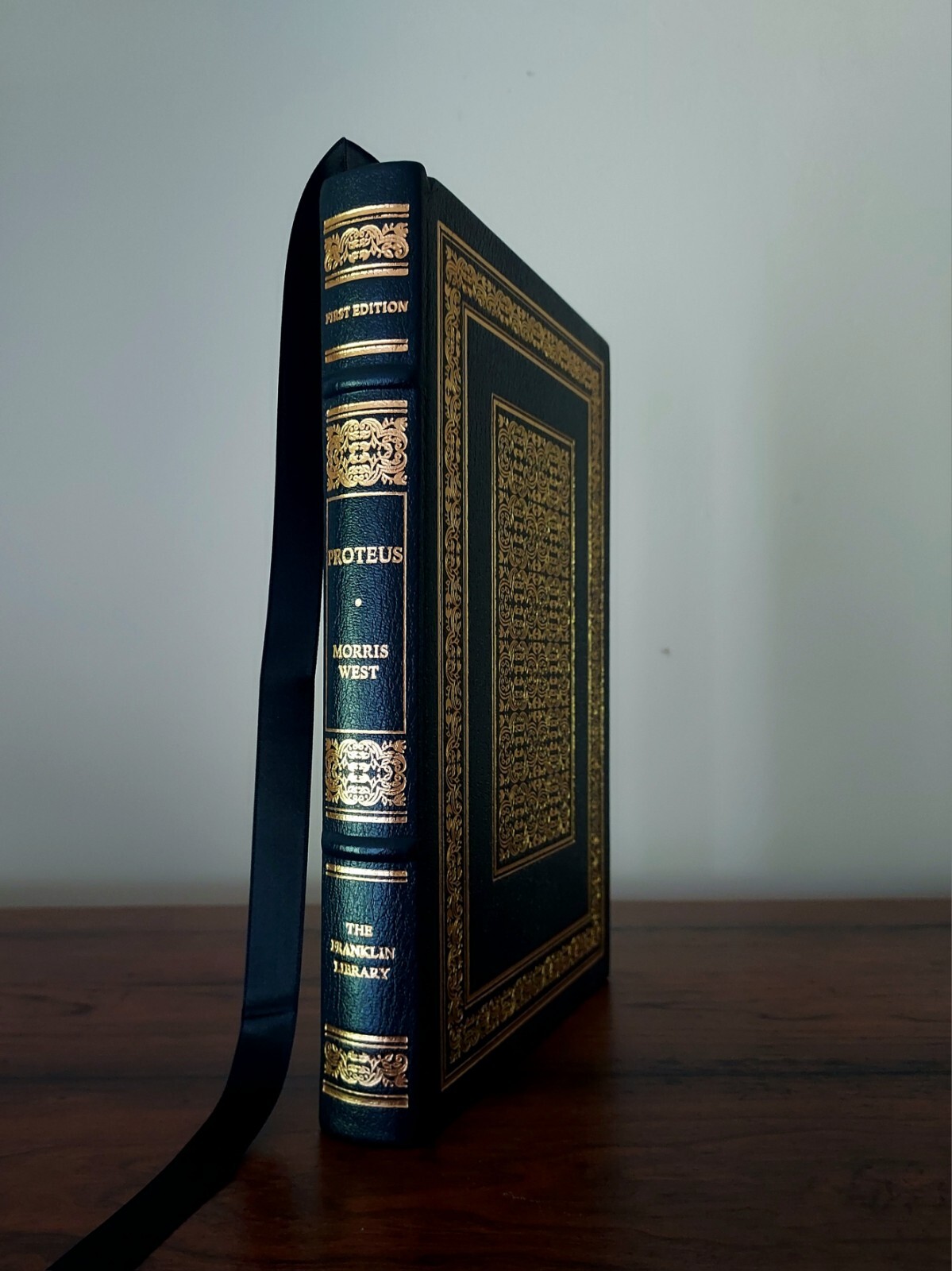 Franklin Library Proteus NEAR MINT Morris West Leather Classic Corpo Terrorism