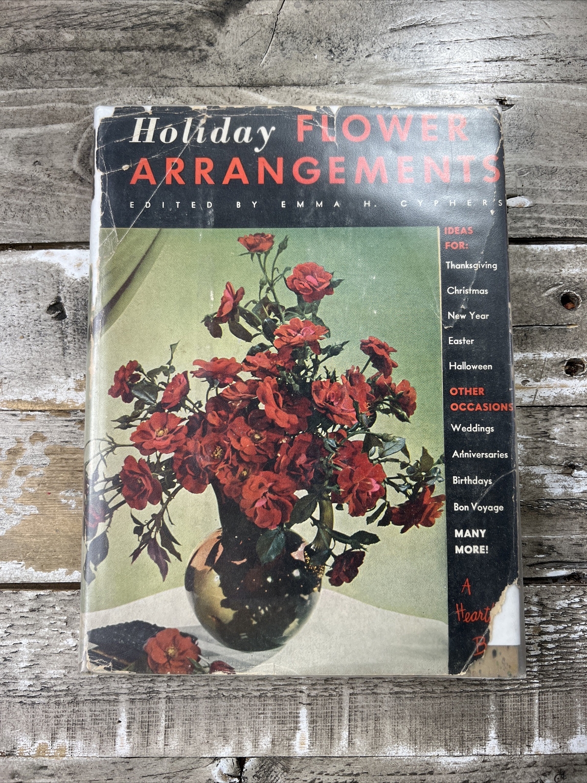 1954 Antique Home Decoration Book „Holiday Flower Arrangements“ Illustrated
