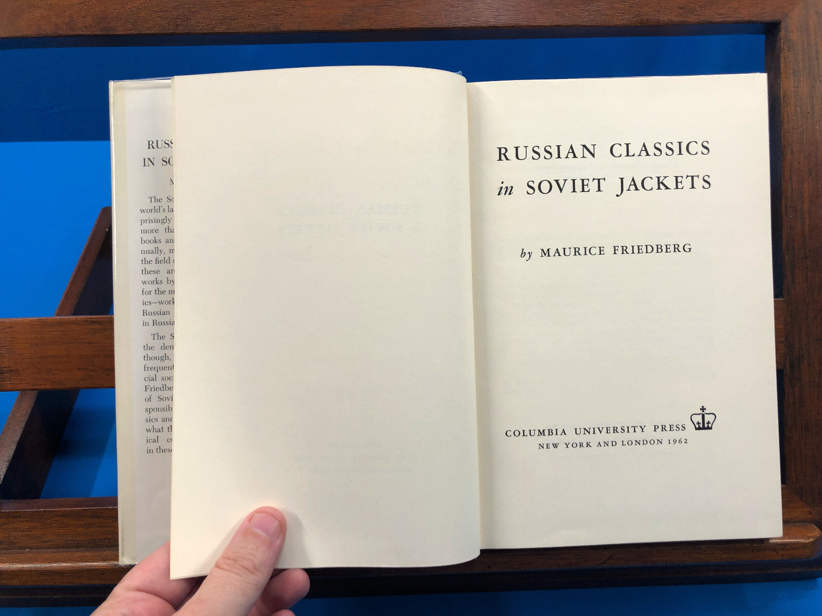 Russian Classics in Soviet Jackets- Maurice Friedberg, 1962